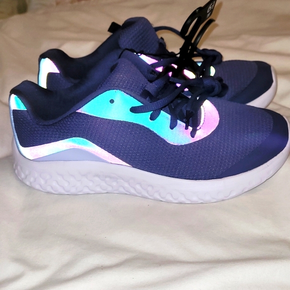 Shoes New With Tags Girls Athletic Shoes Size 6 12 Wide Poshmark